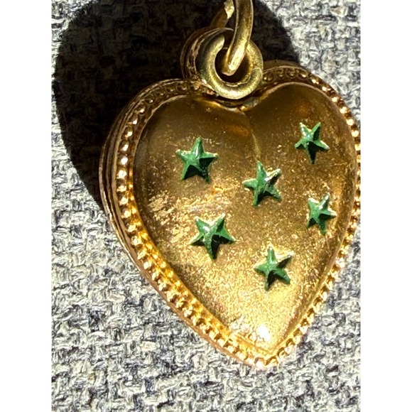Vintage 1930s Gold Heart Locket Green Stars Religious Mary Charm pendant - Picture 5 of 13